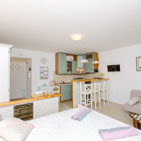 Apartment Hello Love Split Extérieur photo